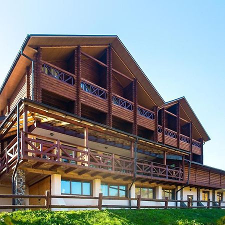 Georgiy Hotel Oryavchyk Buitenkant foto